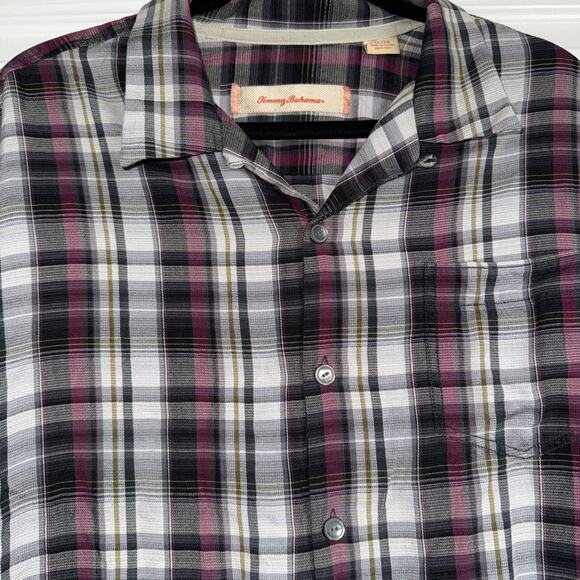 Tommy Bahama Men's XL 100% Silk Plaid Button Down Shirt Purple Gray Short Sleeve - Picture 1 of 8